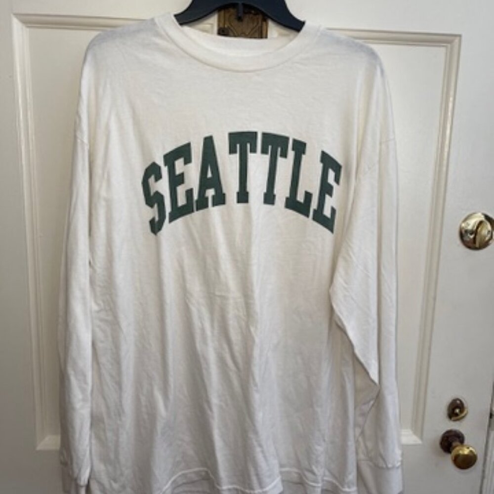 Oversized Brandy Melville 'Seattle' Long-Sleeve T-Shirt